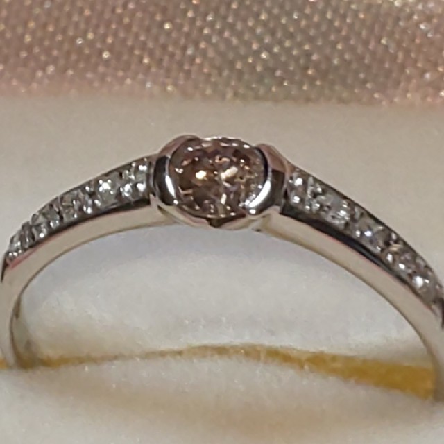 今月いっぱいの限界お値下げ‼️天然ピンクダイヤモンドエタニティリング レディースのアクセサリー(リング(指輪))の商品写真