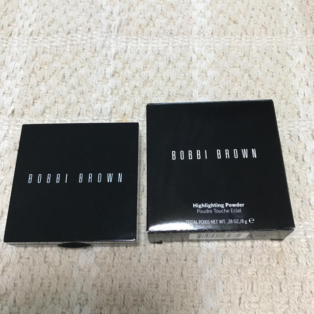 BOBBI BROWN(ボビイブラウン)のボビイブラウン  ハイライティングパウダー   #01ピンクグロウ コスメ/美容のベースメイク/化粧品(フェイスパウダー)の商品写真