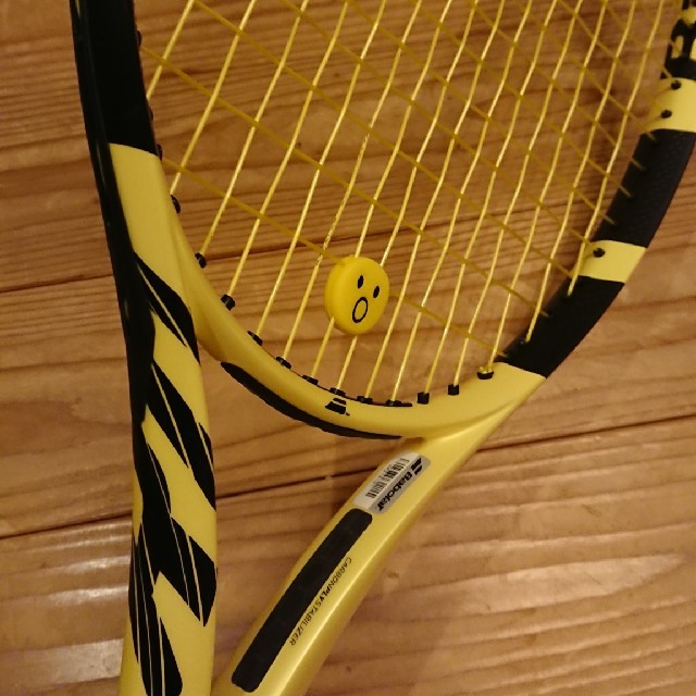 Babolat(バボラ)の専用  バボラ ピュアアエロ グリップ2 美品 スポーツ/アウトドアのテニス(ラケット)の商品写真