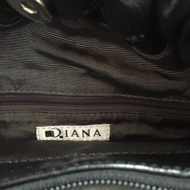 DIANA(ダイアナ)の魅華弐紅洲さま専用 レディースのバッグ(ショルダーバッグ)の商品写真