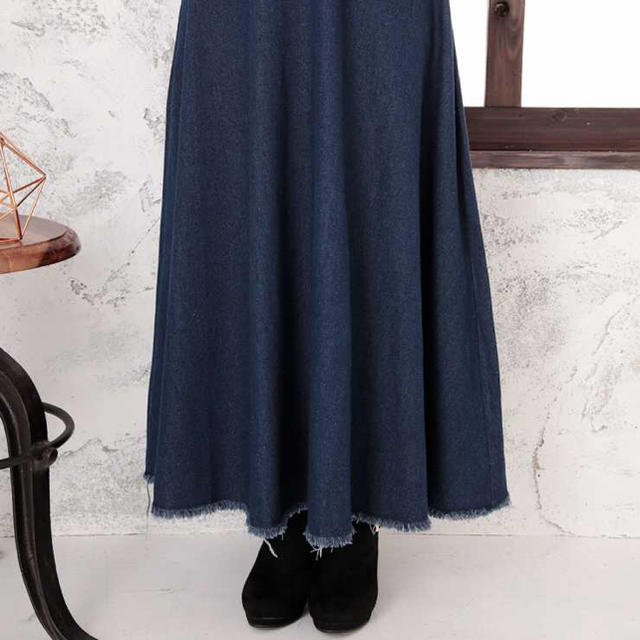 送料込☆デニムフリンジ☆マキシスカート☆大きいサイズ レディースのスカート(ロングスカート)の商品写真