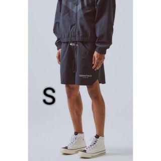 フィアオブゴッド(FEAR OF GOD)の希少 Sサイズ ESSENTIALS Nylon Active Shorts 黒(ショートパンツ)