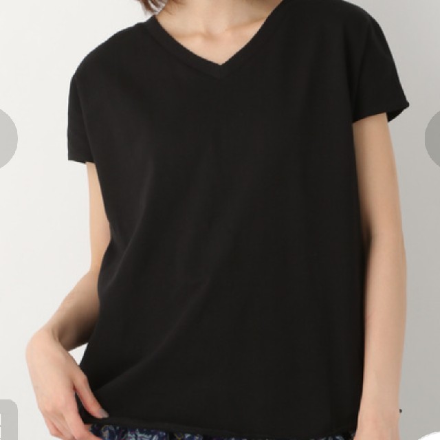 LEPSIM(レプシィム)の新品☆レプシム☆　ＶネックＴシャツ レディースのトップス(Tシャツ(半袖/袖なし))の商品写真