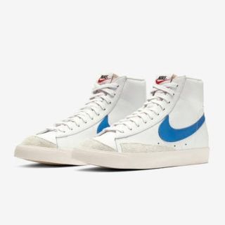 ナイキ(NIKE)の専用 NIKE
BLAZER MID '77 VNTG BLUE 27.5cm (スニーカー)