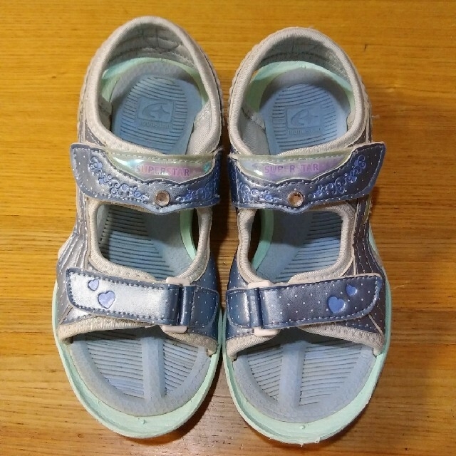 MOONSTAR (ムーンスター)のムーンスター　女の子　サンダル　20cm キッズ/ベビー/マタニティのキッズ靴/シューズ(15cm~)(サンダル)の商品写真