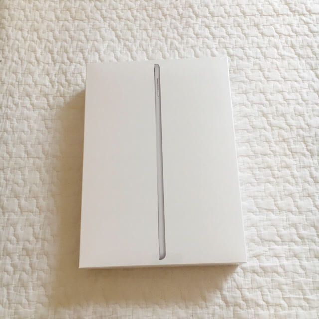 新品未開封★ iPad Wi-Fiモデル 9.7インチ 32GB