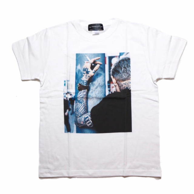 ZRRL/WHITE-TATOO PHOTO S/S TEE 01