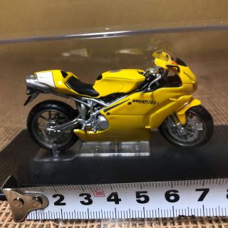 ドゥカティ(Ducati)のドゥカティ 749S 2003 バイク ミニチュア クリアケース付き(ミニカー)