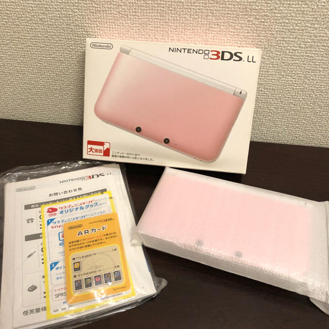 ニンテンドー3DS(ニンテンドー3DS)のニンテンドー 3DS LL ピンク×ホワイト 未使用品 任天堂 エンタメ/ホビーのゲームソフト/ゲーム機本体(家庭用ゲーム機本体)の商品写真