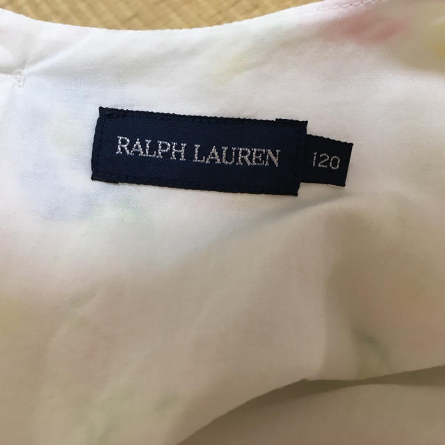 Ralph Lauren(ラルフローレン)のくみ様専用 RALPH LAUREN 花柄のワンピース キッズ/ベビー/マタニティのキッズ服女の子用(90cm~)(ワンピース)の商品写真