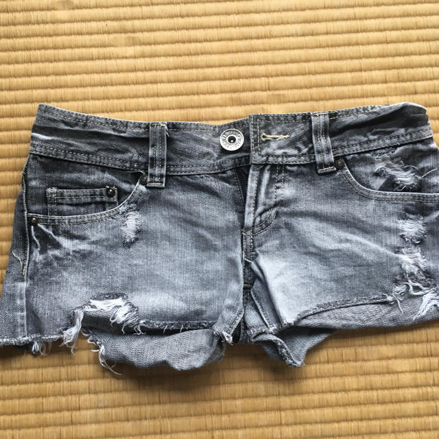 服 レディースのパンツ(ショートパンツ)の商品写真