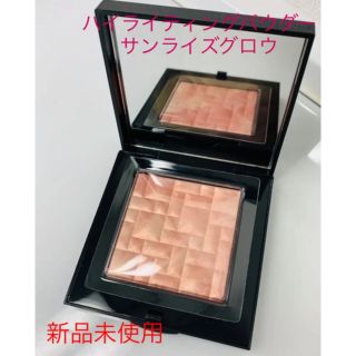 ボビイブラウン(BOBBI BROWN)のハイライティングパウダー サンライズグロウ(フェイスパウダー)