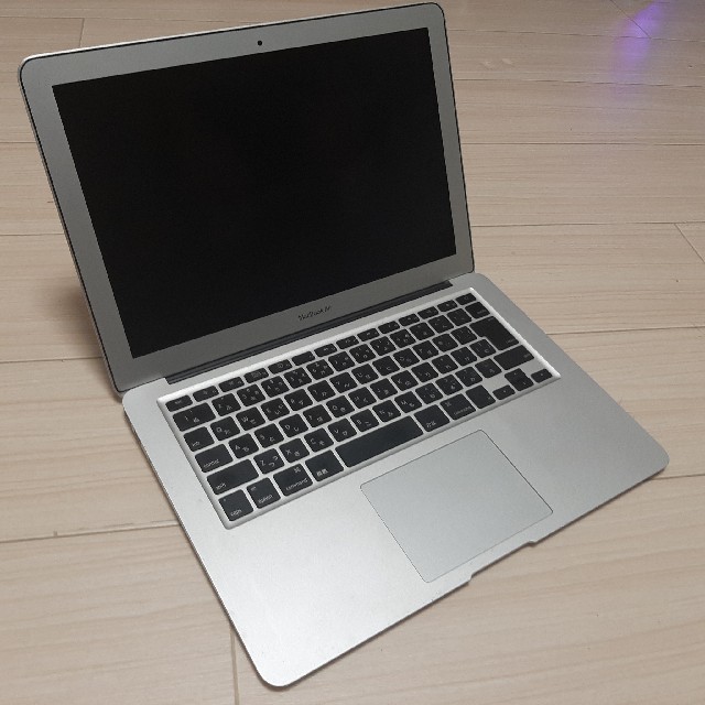 ノートPCMacbook Air 2010 13インチ