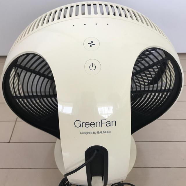 BALMUDA(バルミューダ)のBALMUDA GreenFan Cirq スマホ/家電/カメラの冷暖房/空調(扇風機)の商品写真