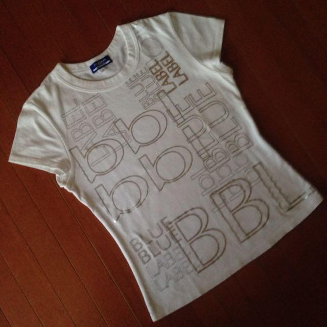 BURBERRY(バーバリー)の★値下げ★ ブルーレーベル ロゴT レディースのトップス(Tシャツ(半袖/袖なし))の商品写真