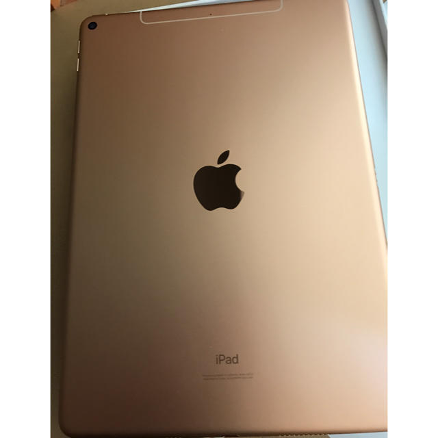 Apple 美品 Ipad Air3 ゴールド 64gb ソフトバンク 2019年春モデル