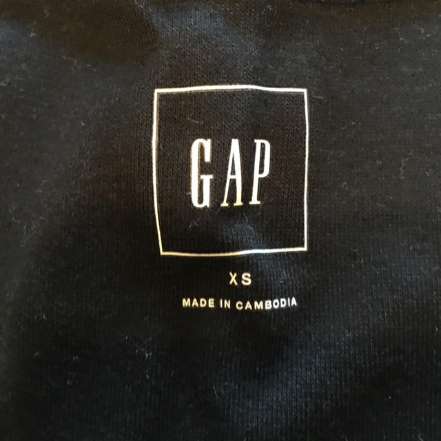 GAP(ギャップ)の新品Gap タンクトップ 黒 レディースのトップス(タンクトップ)の商品写真