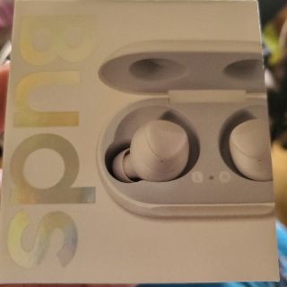 サムスン(SAMSUNG)の三連休のみ値下げ Galaxy Buds(ヘッドフォン/イヤフォン)