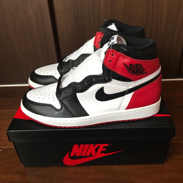 NIKE(ナイキ)のNIKE  JORDAN 1   ナイキ  ジョーダン 1  ツマ黒 正規品 メンズの靴/シューズ(スニーカー)の商品写真