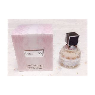 ジミーチュウ(JIMMY CHOO)のジミーチュウ香水♡オードトワレ40ml(香水(女性用))