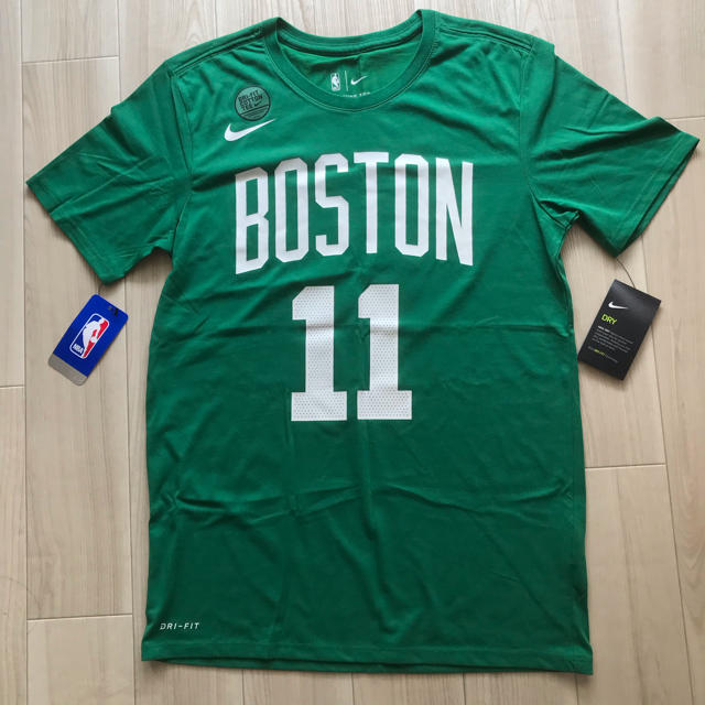 Nike カイリーアービング Tシャツ Sサイズの通販 By めるる ナイキならラクマ Nike カイリーアービング Tシャツ Sサイズの通販 By めるる ナイキならラクマ