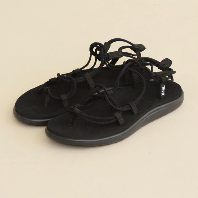 Teva(テバ)のTEVA（テバ）ボヤ インフィニティ サイズ7（24cm） レディースの靴/シューズ(サンダル)の商品写真