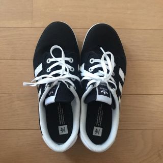 アディダス(adidas)のadidas スニーカー(スニーカー)