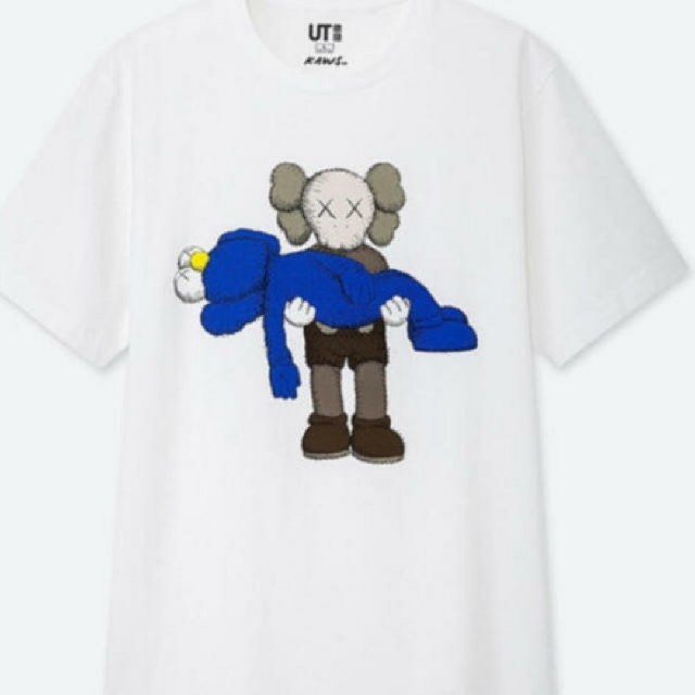 UNIQLO(ユニクロ)の専用　UNIQLO　KAWS　 メンズのトップス(Tシャツ/カットソー(半袖/袖なし))の商品写真