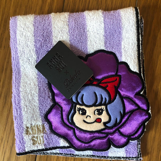 ANNA SUI(アナスイ)の新品 アナスイ ペコちゃん タオル レディースのファッション小物(ハンカチ)の商品写真