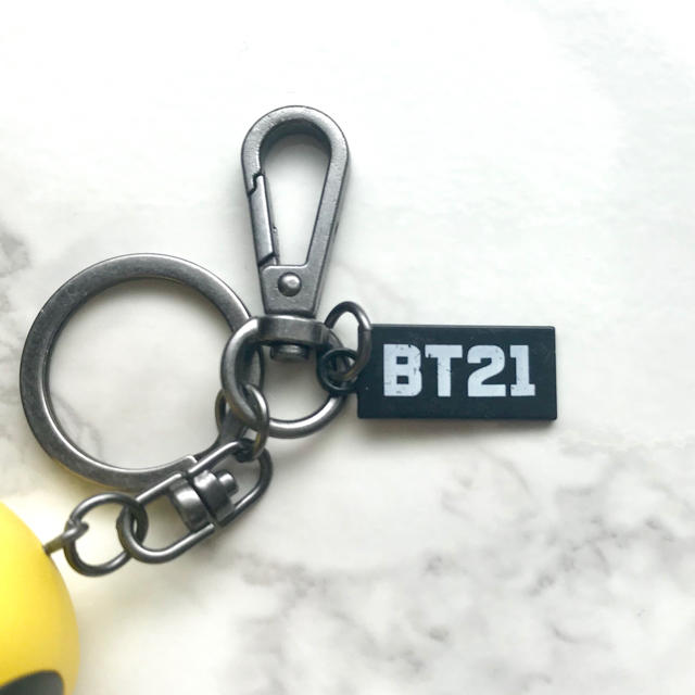 防弾少年団(BTS)(ボウダンショウネンダン)のBT21 CHIMMY キーリング エンタメ/ホビーのタレントグッズ(アイドルグッズ)の商品写真