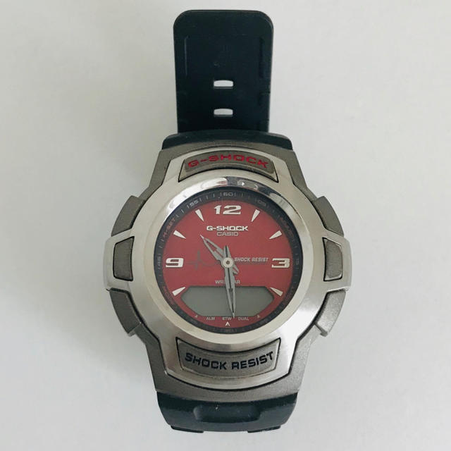 G-SHOCK(ジーショック)のCASIO G-SHOCK G-200  アナデジ  レッド メンズの時計(腕時計(デジタル))の商品写真