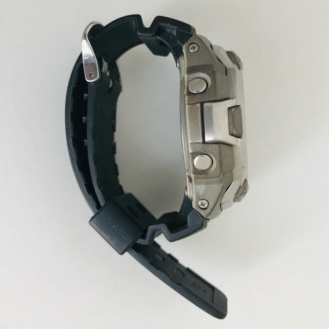 G-SHOCK(ジーショック)のCASIO G-SHOCK G-200  アナデジ  レッド メンズの時計(腕時計(デジタル))の商品写真