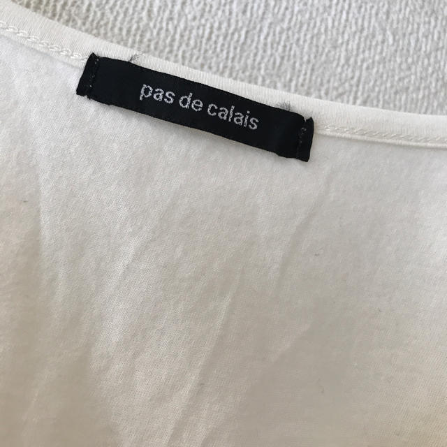 pas de calais(パドカレ)の★最終価格★パドカレ タンクトップ オフ白 M レディースのトップス(タンクトップ)の商品写真