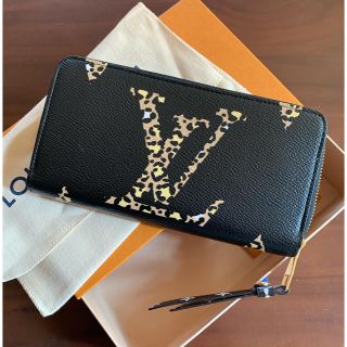 ルイヴィトン(LOUIS VUITTON)のルイヴィトン モノグラムジャングル ジッピーウォレット (財布)