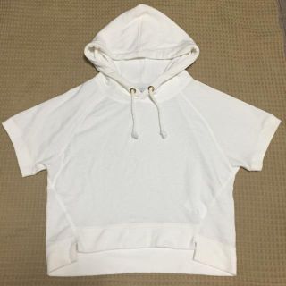 ジュエティ(jouetie)のjouetie ショートパーカー(半袖)(Tシャツ(半袖/袖なし))