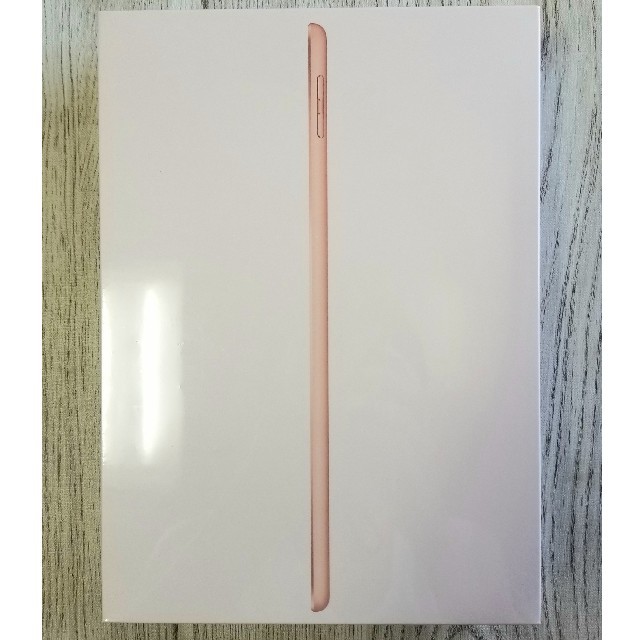 [未開封品] iPad 9.7インチ 6th WIFI 32GB  ゴールド 1