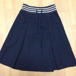 トミーヒルフィガー(TOMMY HILFIGER)のトミーのスカート(ひざ丈スカート)