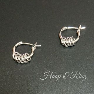 リング×５付き(取り外し可能)★フープピアス(ピアス(両耳用))