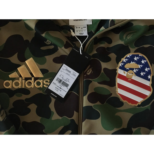 A BATHING APE(アベイシングエイプ)のBAPE x ADIDAS FOOTBALL SHARK HOODIE  メンズのトップス(パーカー)の商品写真