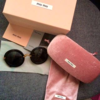 ミュウミュウ(miumiu)のmiu miu サングラス最終値下げ‼︎(サングラス/メガネ)