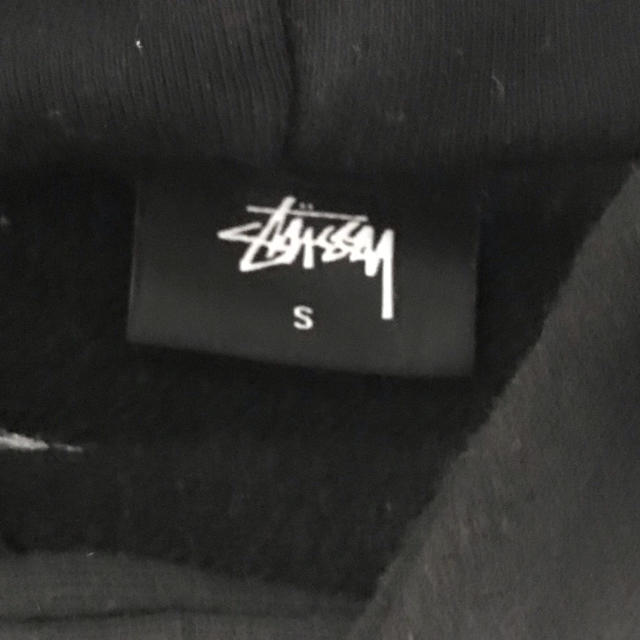 STUSSY(ステューシー)の《最終値下げ》STUSSYパーカー レディースのトップス(パーカー)の商品写真