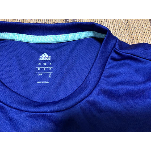 adidas(アディダス)のアディダスadidas   大きめ  夏物処分 レディースのトップス(Tシャツ(半袖/袖なし))の商品写真