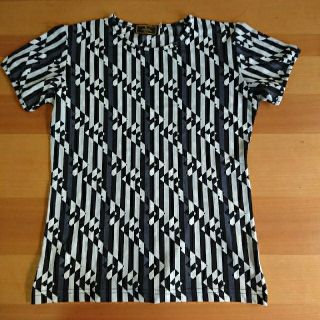 フェンディ(FENDI)の☆新品☆FENDI☆半袖シャツ(Tシャツ(半袖/袖なし))