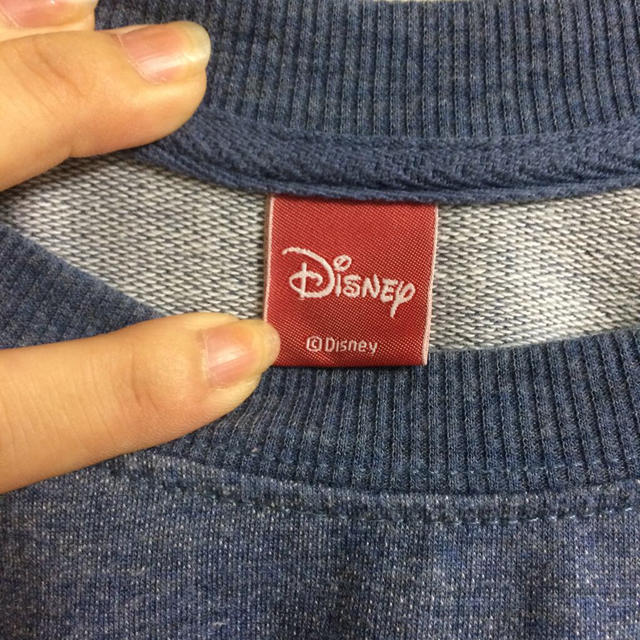 Disney(ディズニー)のスタッズミッキー★トレーナーTシャツ レディースのトップス(トレーナー/スウェット)の商品写真