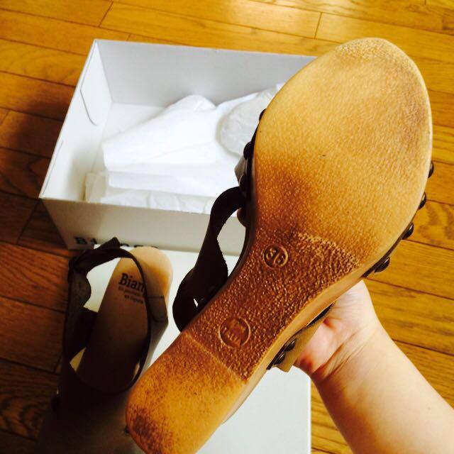 KBF(ケービーエフ)の送料込  Bianca サンダル レディースの靴/シューズ(サンダル)の商品写真