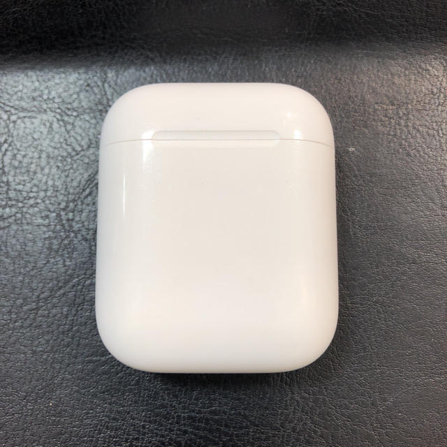 Apple AirPods 充電ケース