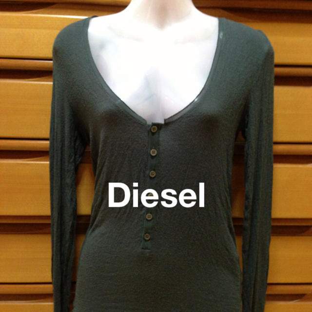 DIESEL(ディーゼル)のDoブス様専用🌟Diesel🌟 レディースのトップス(Tシャツ(長袖/七分))の商品写真