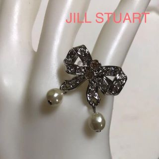 ジルスチュアート(JILLSTUART)のジルスチュアート ラインストーン＆パール リング(リング(指輪))