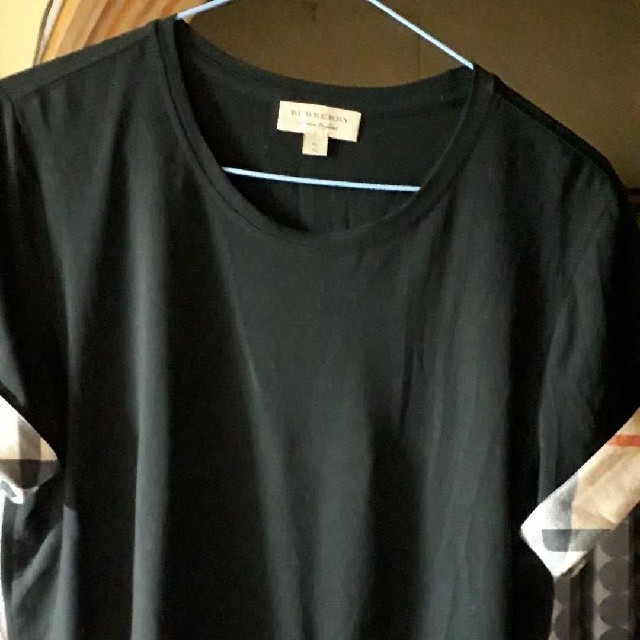 BURBERRY(バーバリー)のバーバリーTシャツXL レディースのトップス(Tシャツ(半袖/袖なし))の商品写真