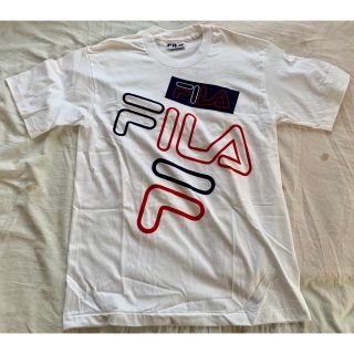 フィラ(FILA)のFILA デザイン ロゴ Tシャツ 米国製 サイズ M （ 日本サイズＬ）(Tシャツ/カットソー(半袖/袖なし))